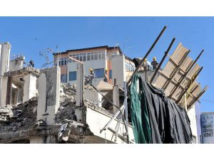 Turizm sezonunda inşaat faaliyetlerine kısıtlama