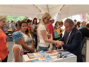 Konyaaltı Moskova'da tanıtıldı