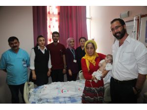 4 aylık bebeğin kalp damarları değiştirildi