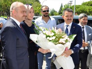 Bakan Pakdemirli’den ’ekonomik darbe’ vurgusu