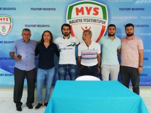 Malatya Yeşilyurt Belediyespor’da toplu imza töreni