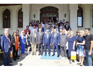14 Farklı Ülkenin Vatandaşı Kaleiçi'ni Renklendirecek