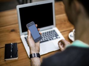 Türkiye’deki kullanıcılar her 13 dakikada bir telefona bakıyor