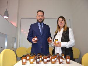 Sezen: "Bal üretimimizi 4.2 bin tona çıkaracağız"