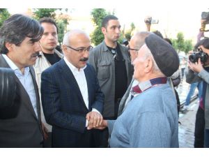 Kalkınma Bakanı Elvan’ın Yüksekova ziyareti