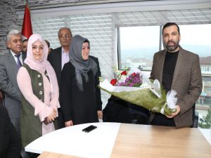 Duygulandıran Sevgi Çiçeği