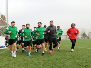 Denizlispor’da Hoca Arayışları Sürüyor