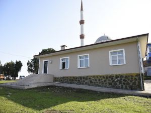 Tekkeköy’de Atıl Binalar Köy Konağı Oluyor