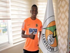Alanyaspor, Fofana İle Sözleşme Yeniledi