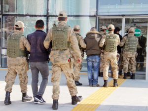 Elazığ’da Örgüt Propagandası Yapan 3 Şüpheli Yakalandı