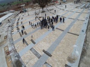 Tabduk Emre Ve Yunus Emre Türbesinde Çevre Düzenlemesi