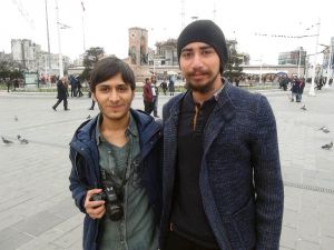 Taksim Meydanı’nda Psikoloji Öğrencilerinden İlginç Sosyal Deney