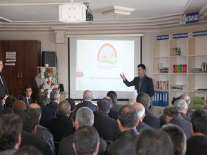 Ahlat’ta ’Buzağı Ölümlerinin Önlenmesi’ Toplantısı