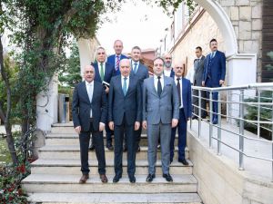 İbb Başkanı Mevlüt Uysal’dan Güngören Belediyesi’ne Ziyaret
