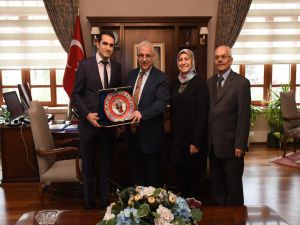 Vali Güvençer, Konuklarını Ağırlamaya Devam Ediyor