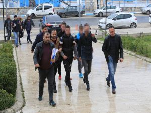 Milas’ta Yağma Ve Tehdit İddiasına 2 Tutuklama