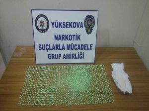Yüksekova’da Bin 380 Adet Extacy Hap Ele Geçirildi