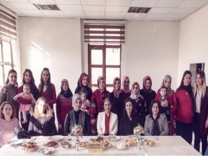 Müdür Alper’in Eşi Kezban Alper Polis Eşlerinin Sorunlarını Diledi