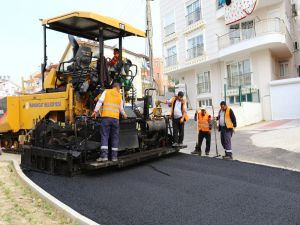 Manavgat’ta Sıcak Asfalt Çalışması