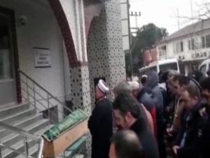 Edremit Minik Efe’ye Ağladı