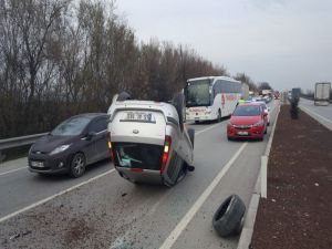Takla Atan Araçtan Burnu Bile Kanamadan Çıktılar