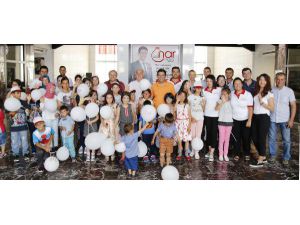 Belediye personeli çocukları sevindirdi