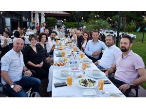 Eğitimciler iftar yemeğinde buluştu