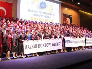Aü Tıp Fakültesi’nde Mezuniyet Coşkusu