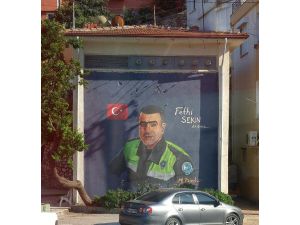 Şehidin resmi trafoya çizildi