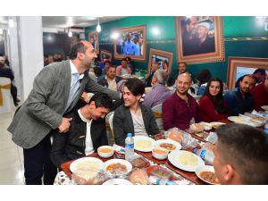 Ünye Belediyesinden 5 yıldızlı iftar