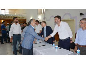 Korkuteli'de protokol bayramlaştı