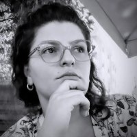 NİNA ŞAHİN / KONUK YAZAR