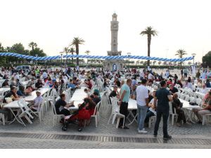 TÜMSİAD’tan 2 bin kişilik iftar yemeği