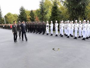 Korgeneral Rama’dan Orgeneral Akar’a ziyaret