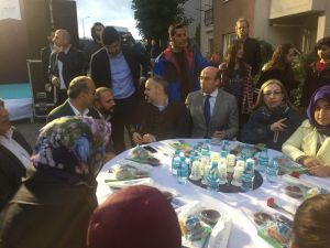 Arnavutköy’de Başkan Baltacı, komşularıyla iftar açtı