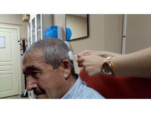 Biyonik kulak ile duymaya başladı