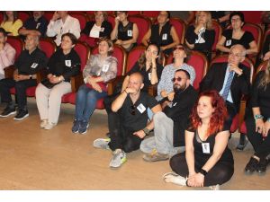 Oyuncu Arda Öziri için duygulandıran cenaze töreni