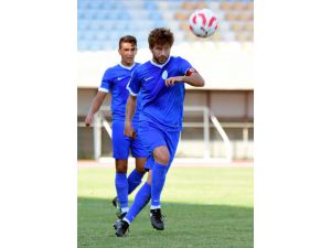 Süper Lig'in eski yıldızı 3. Lig'deki yeni takımında 'Maestro' oldu