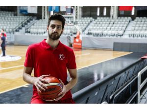 Furkan Korkmaz: "NBA’de yeniden forma giyerek yükselişe geçeceğime inanıyorum"