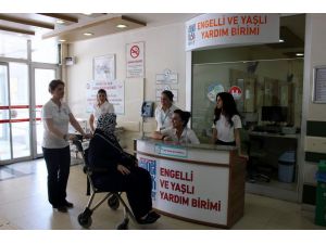 Eskişehir hastanelerinde engelli ve yaşlılara refakat birimi kuruldu