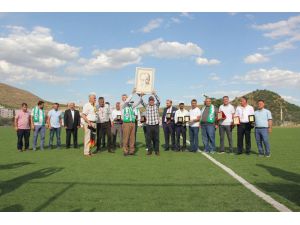 Arapgir’de futbol turnuvası renkli görüntülere sahne oldu