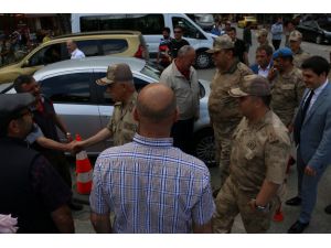 Jandarma Genel Komutanı Orgeneral Arif Çetin Eren Bülbül’ün memleketi Maçka’da vatandaşlarla bir araya geldi