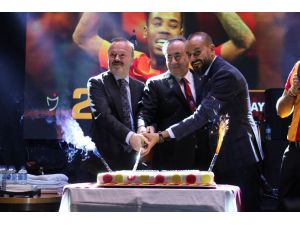 Konya’da Galatasaray 21. şampiyonluğunu kutladı
