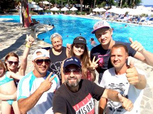Ruslar, Türkiye’de tatil yapmanın mutluluğunu yaşıyor