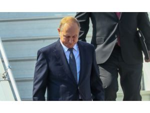Putin, beklenen zirve için Helsinki’de