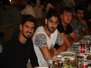 Adana Demirspor’a galibiyet yemeği