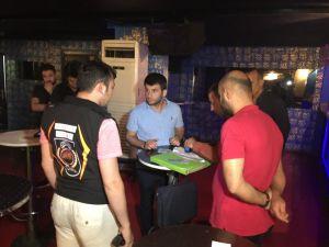 Taksim’de turizm polisinden şok uygulama