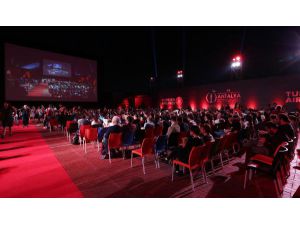 Antalya'da yarım kalan yarışma film için açıklama: Hatalı kopya gönderildi
