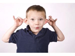 Çocuklarda kepçe kulak sorunu