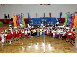 Büyükşehir Belediyesi Yaz Spor Okulları sona erdi